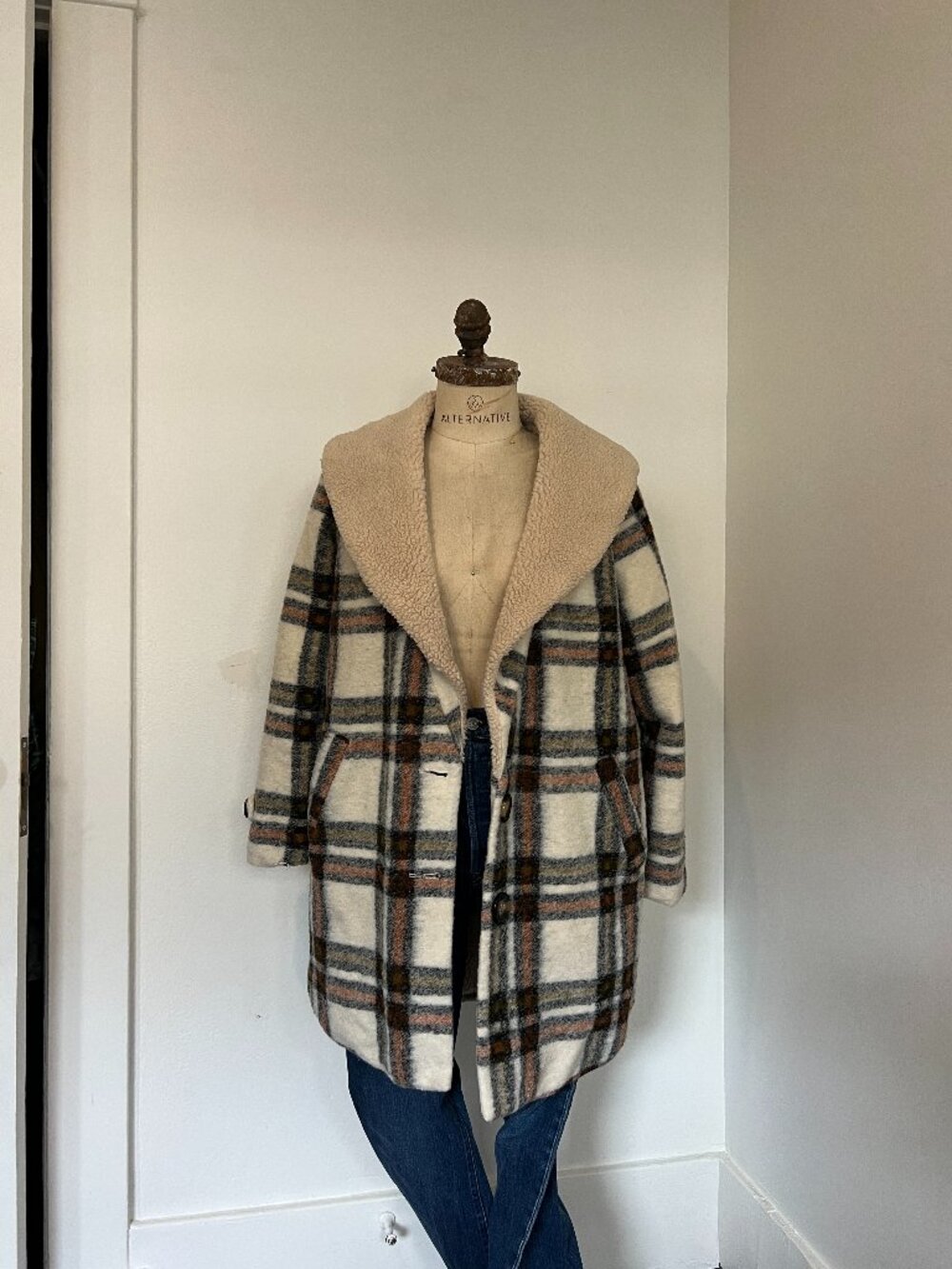 Heartloom | Plaid Sherpa Lined Coat